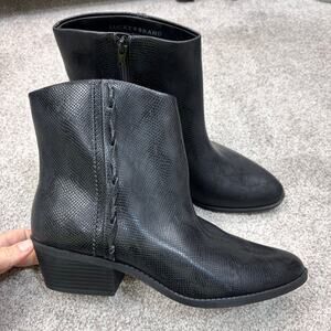 New! Lucky Brand Lp Fakelle black snake skin print ankle bootie sz. 11